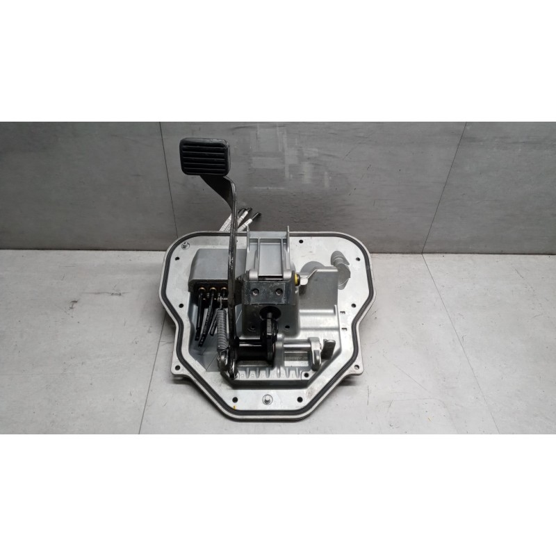 DAF BLOCCO PEDALIERA DAF XF106 usato