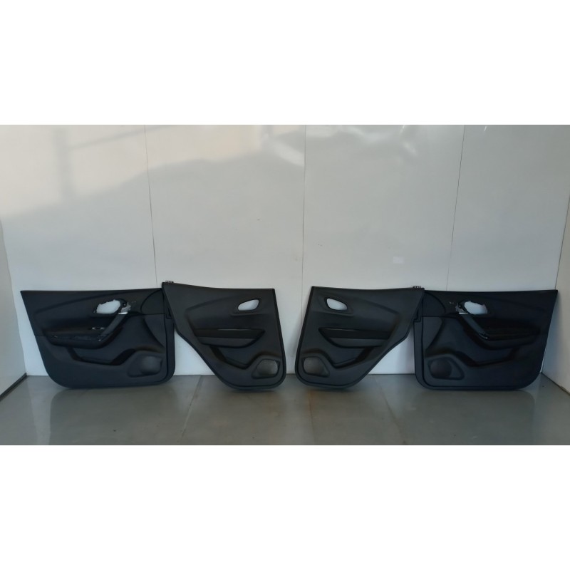 RENAULT KIT SELLERIA RENAULT Kadjar 2015>2018 usato