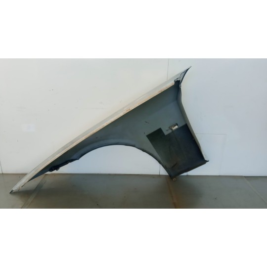 PARAFANGO ANTERIORE DESTRO BMW Serie 3 (E90-E91) 2008>2011 usato