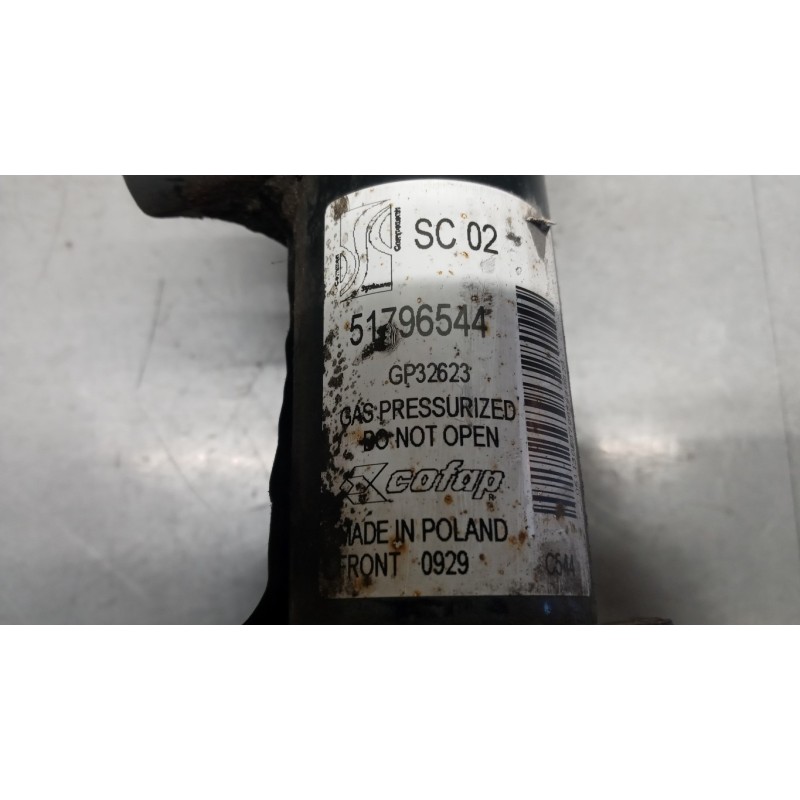 FIAT AMMORTIZZATORE ANTERIORE SINISTRO FIAT F.Grande Punto 2005>2012 usato