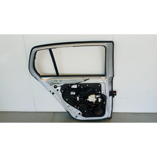 PORTA POSTERIORE SINISTRA VOLKSWAGEN Golf 6 2008>2012 usato