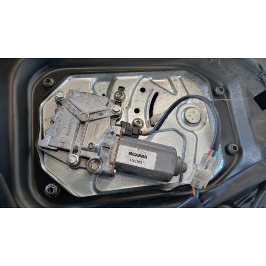 ALZA VETRI ANTERIORI DESTRO SCANIA Serie R 2005> usato