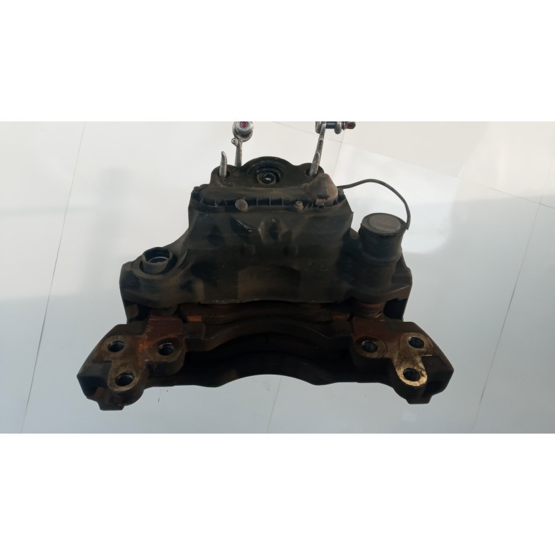 IVECO PINZA POSTERIORE DESTRA IVECO Stralis 2007>2013 usato