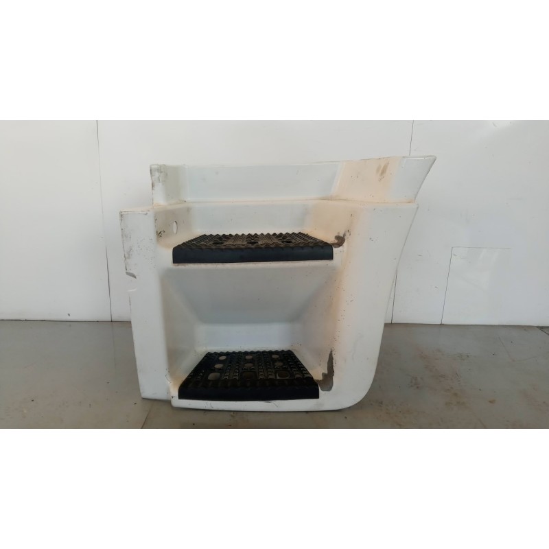 IVECO PEDANA SALITA A/SX IVECO Stralis 2007>2013 usato