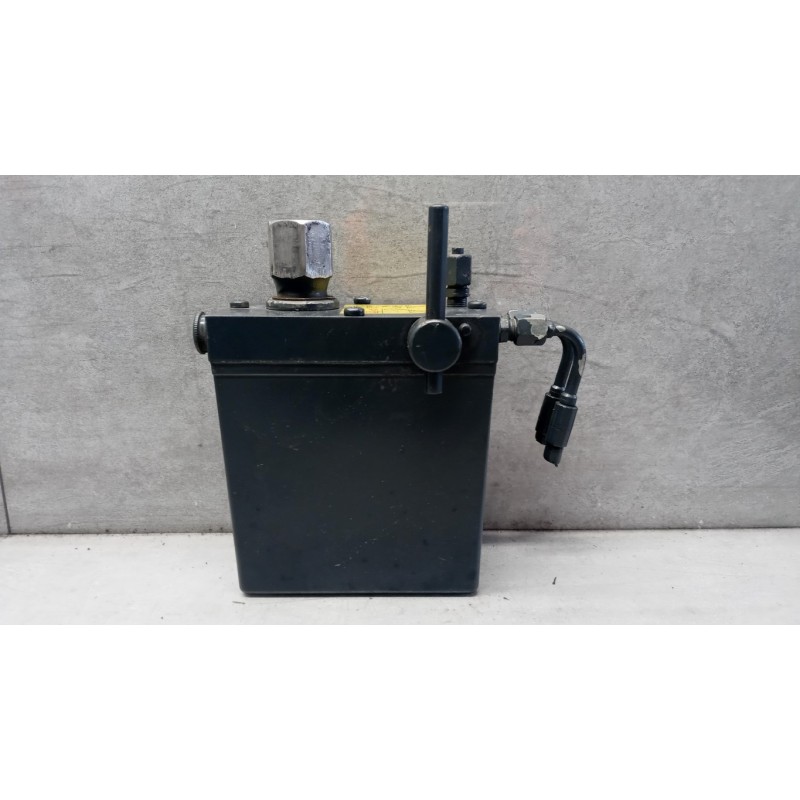 IVECO CAB LIFT PUMP  IVECO Stralis 2007>2013 used