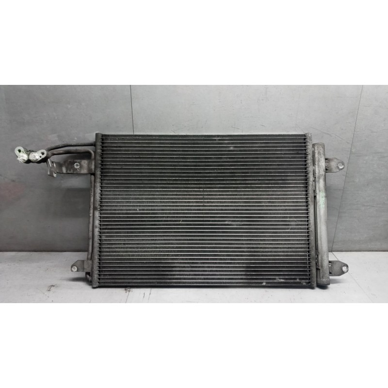 VOLKSWAGEN RADIATORE CLIMATIZZATORE VOLKSWAGEN Golf 6 2008>2012 usato