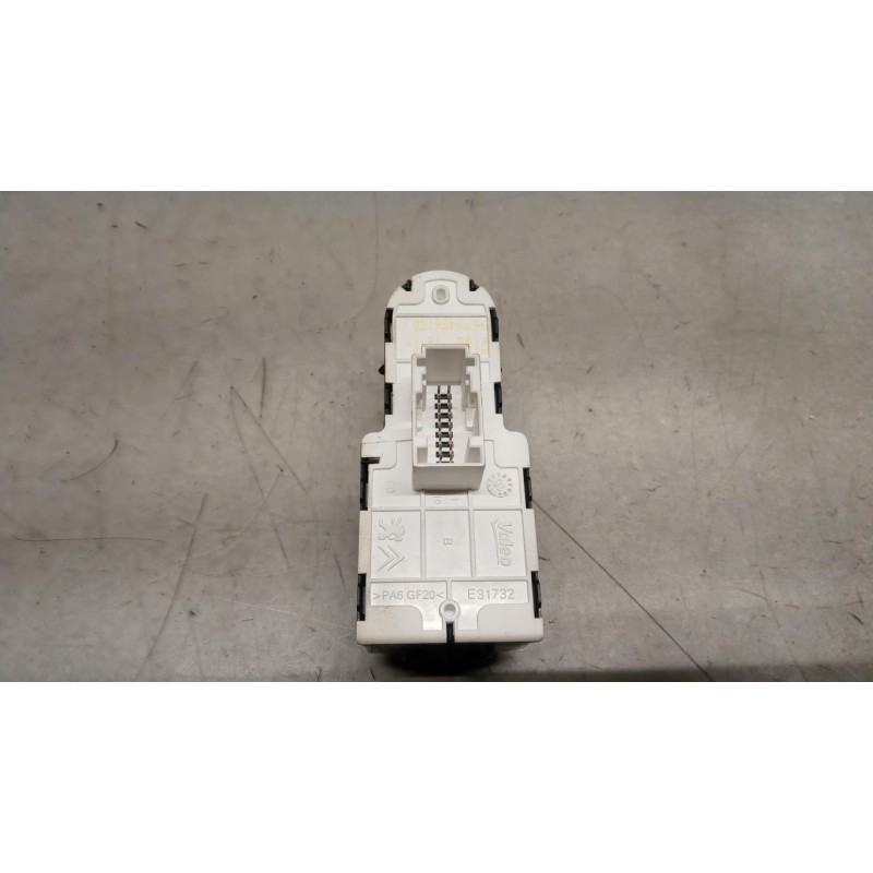 CITROEN INTERRUTTORI E PULSANTI ALZAVETRI CITROEN Jumpy 2016> usato