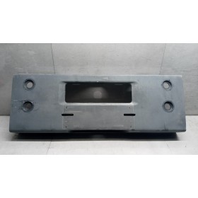 PARAURTI CENTRALE ANTERIORE...