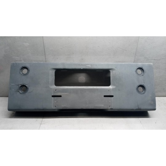 PARAURTI CENTRALE ANTERIORE MERCEDES-BENZ truck LK/LN2 84> usato