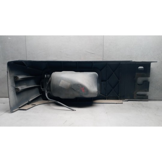 CANTONALE PARAURTI ANT SX MERCEDES-BENZ truck LK/LN2 84> usato