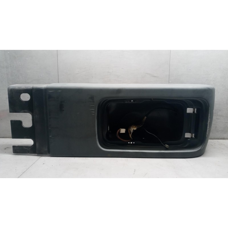 MERCEDES-BENZ truck CANTONALE PARAURTI ANT SX MERCEDES-BENZ truck LK/LN2 84> usato