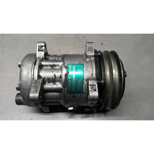 AIR CONDITIONER COMPRESSOR MERCEDES-BENZ truck LK/LN2 84> used