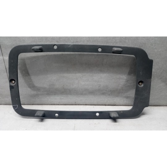 PLASTICHE ESTERNE VARIE MERCEDES-BENZ truck LK/LN2 84> used