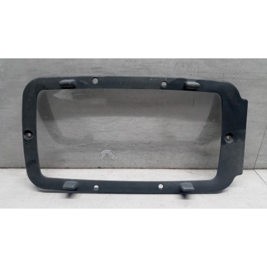 PLASTICHE ESTERNE VARIE MERCEDES-BENZ truck LK/LN2 84> used