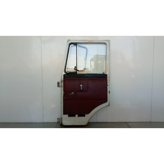 RIGHT FRONT DOOR  IVECO 170NC used
