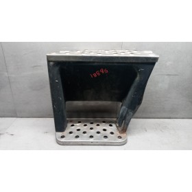 FOOT UP LEFT  IVECO 170NC used