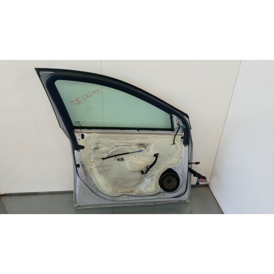 LEFT FRONT DOOR CHEVROLET Cruze 2009> used
