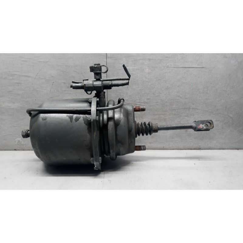MERCEDES-BENZ truck CILINDRO FRENI MERCEDES-BENZ truck LK/LN2 84> usato