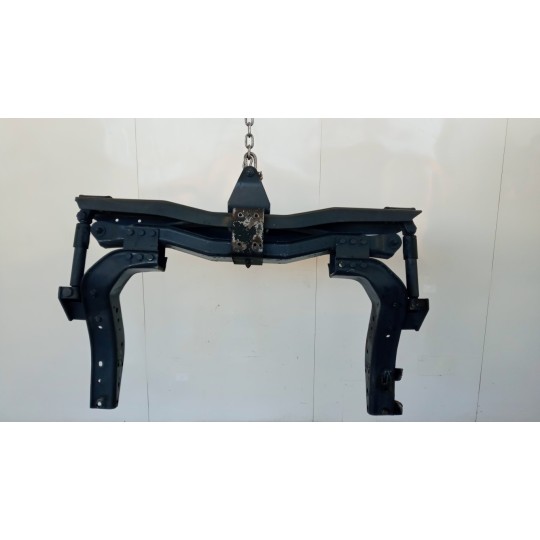 SUPPORTO CABINA MERCEDES-BENZ truck LK/LN2 84> usato