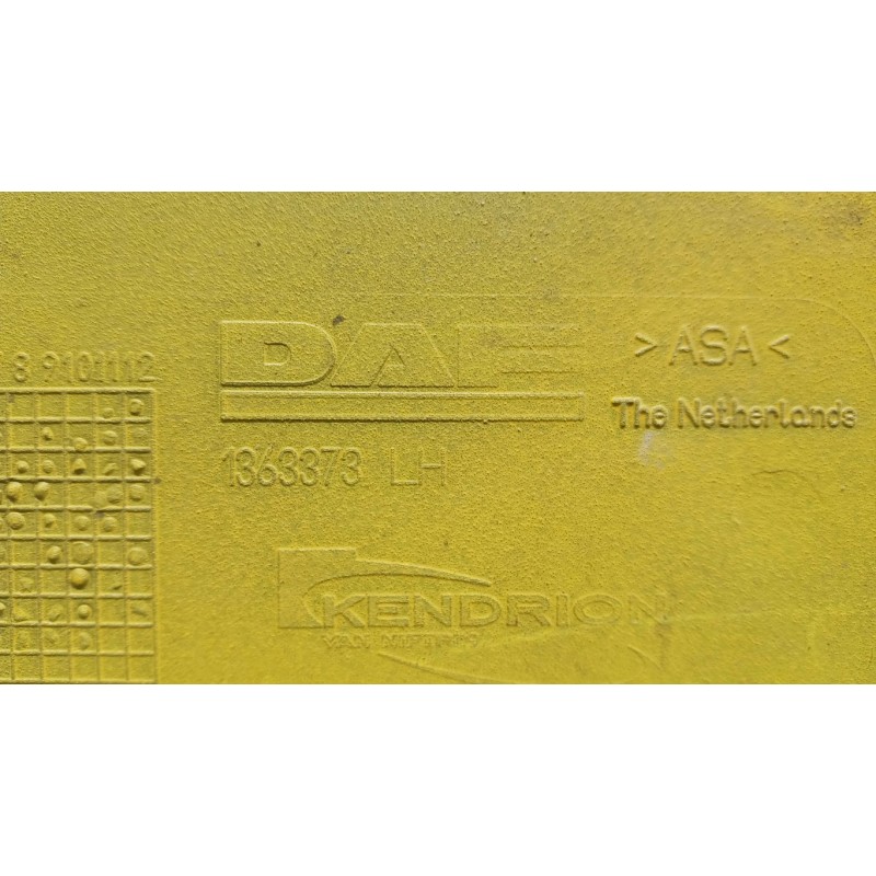 DAF PLASTICHE ESTERNE VARIE DAF 85CF used