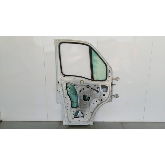 PORTA ANTERIORE SINISTRA RENAULT van Mascott usato