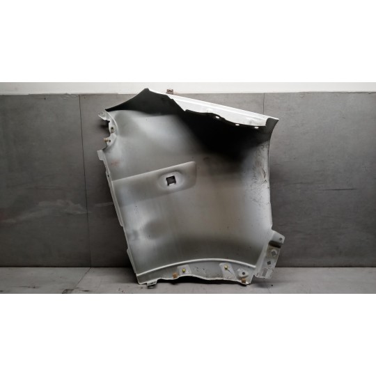 PARAFANGO ANTERIORE SINISTRO RENAULT van Mascott usato