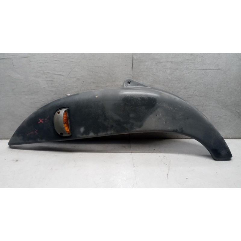 RENAULT van PARAFANGHINO PLASTICA A/SX RENAULT van Mascott usato