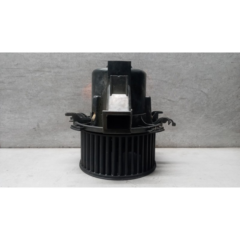 RENAULT van INTERNAL FUN MOTOR  RENAULT van Mascott used