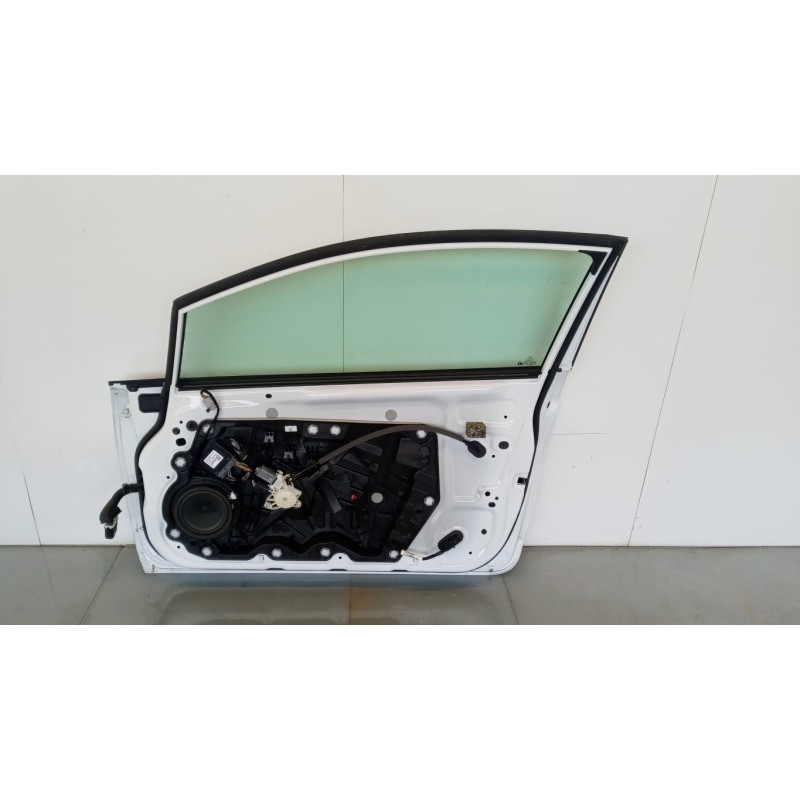 FORD PORTA ANTERIORE DESTRA FORD Fiesta 2017> usato