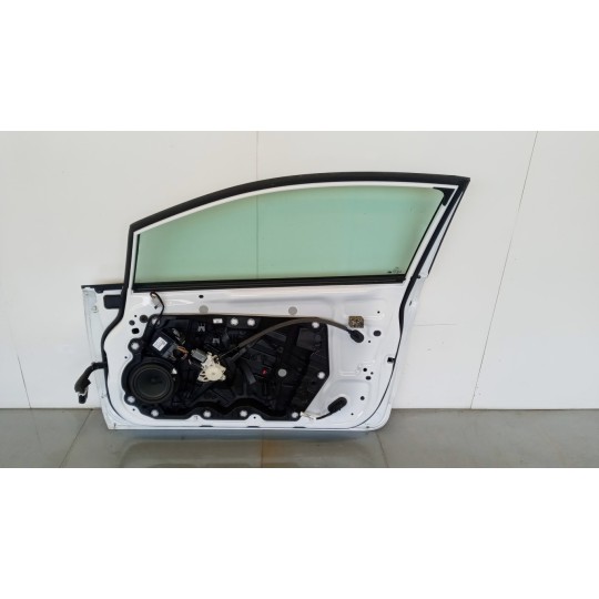 RIGHT FRONT DOOR  FORD Fiesta 2017> used