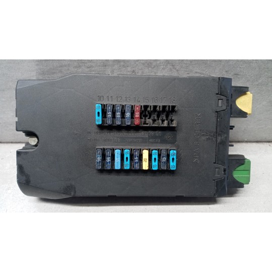 FUSE BOX MERCEDES-BENZ van Sprinter 1995>2001 used