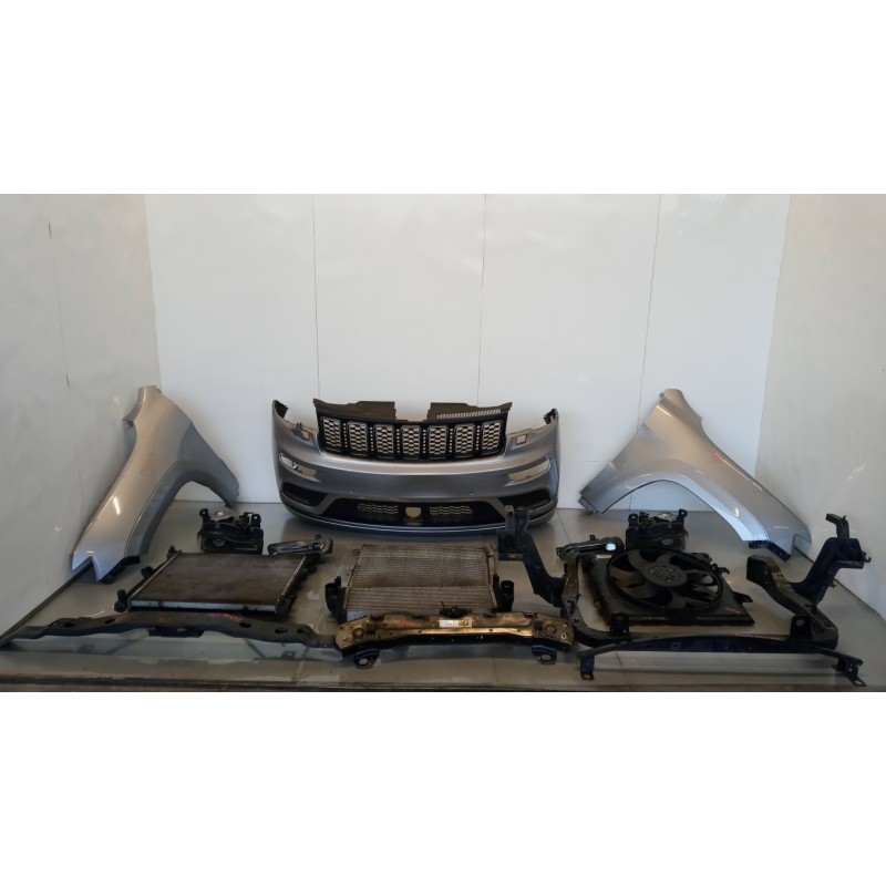 JEEP KIT ANTERIORE JEEP Gran Cherokee (WK) 2017>2021 usato