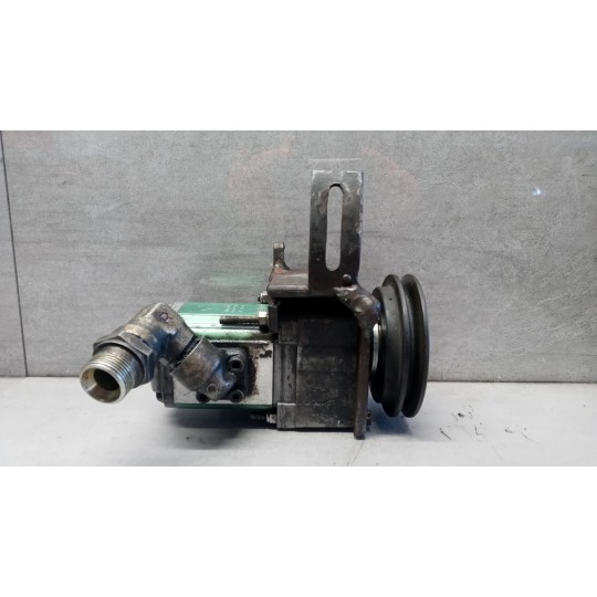 HYDRAULIC PUMP  MERCEDES-BENZ van Sprinter 1995>2001 used