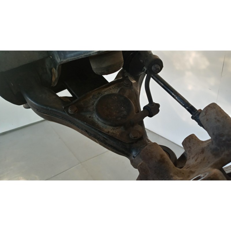 MERCEDES-BENZ van CONTROL ARM FRONT LOWER RIGHT  MERCEDES-BENZ van Sprinter 2001>2005 used
