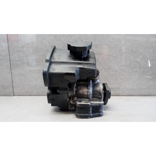 STEERING PUMP MERCEDES-BENZ van Sprinter 2001>2005 used