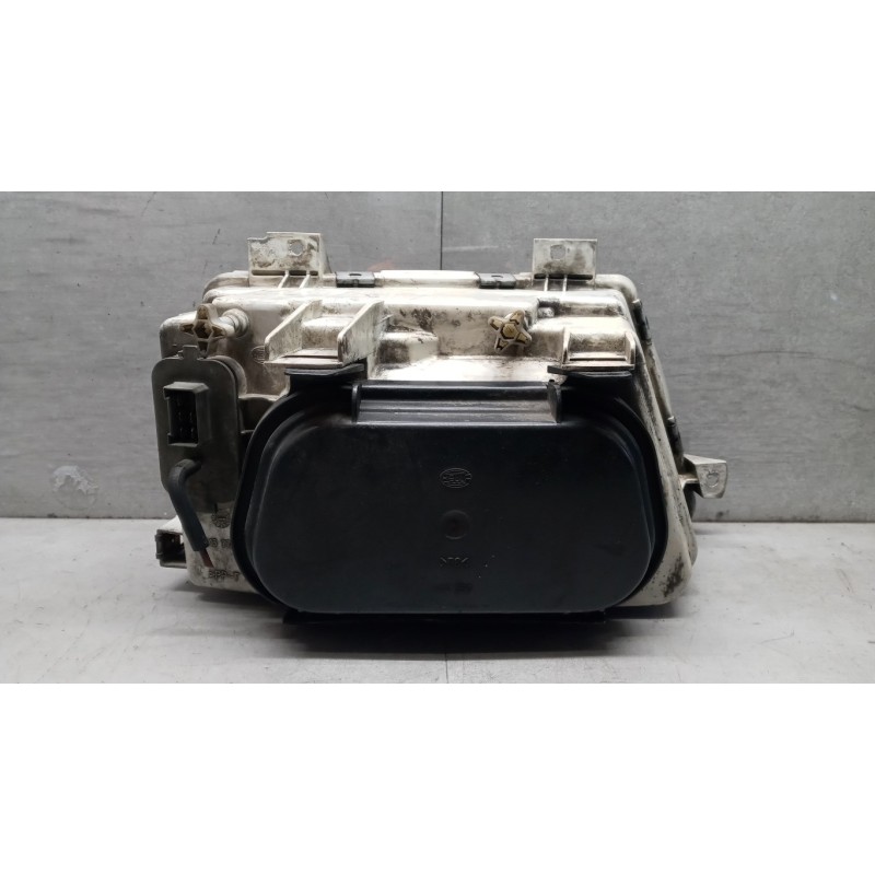 MERCEDES-BENZ van FARO ANTERIORE SINISTRO MERCEDES-BENZ van Sprinter 1995>2001 usato