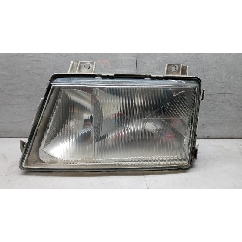 MERCEDES-BENZ van FARO ANTERIORE SINISTRO MERCEDES-BENZ van Sprinter 1995>2001 usato