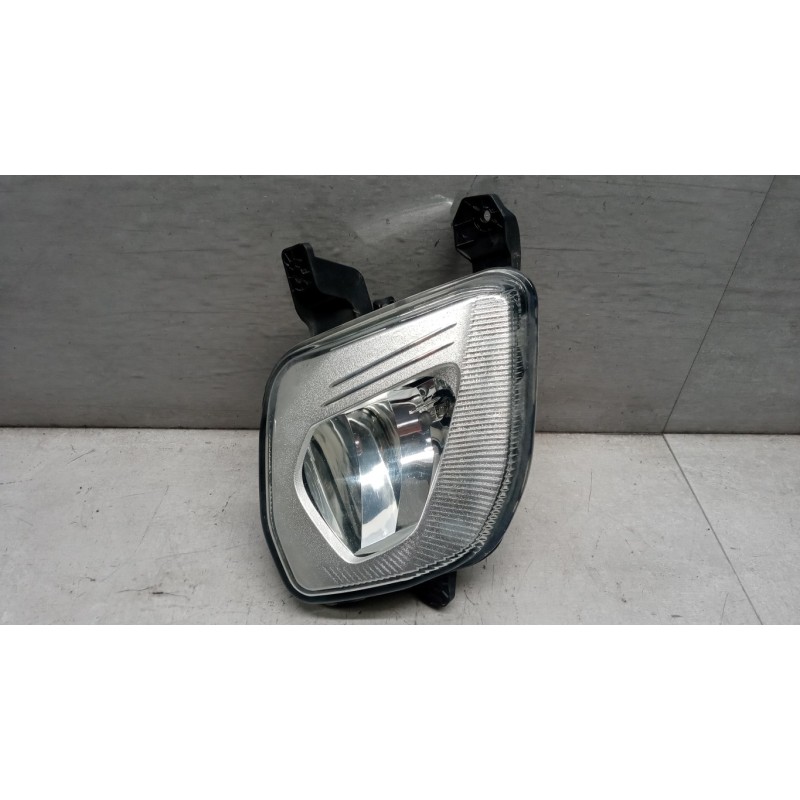 FORD LEFT FOG LIGHT LAMP FORD Fiesta 2017> used