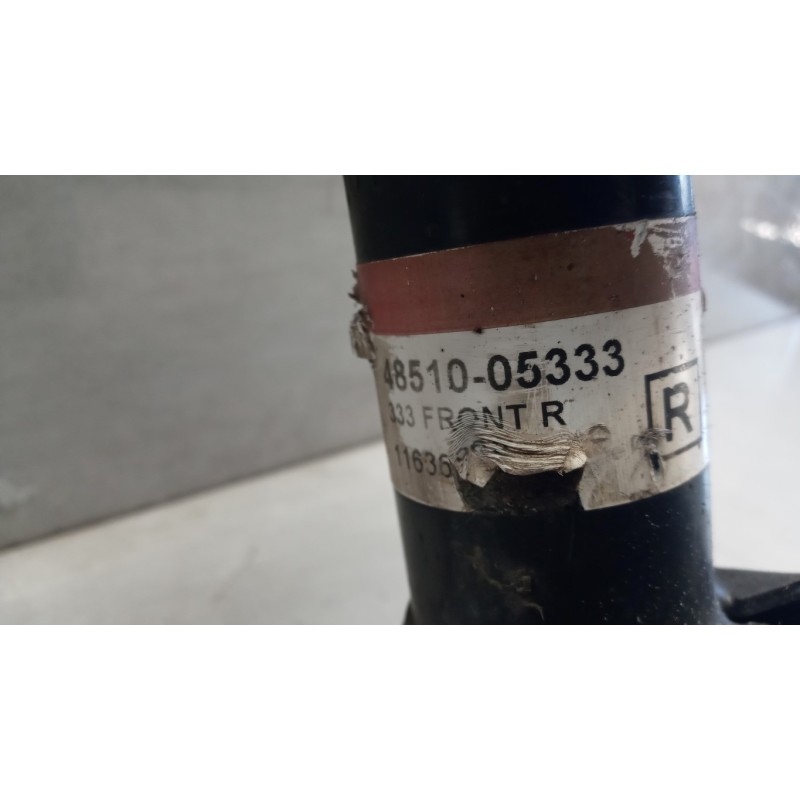 TOYOTA RIGHT FRONT SHOCK ASSORBER TOYOTA Avensis 2009> used