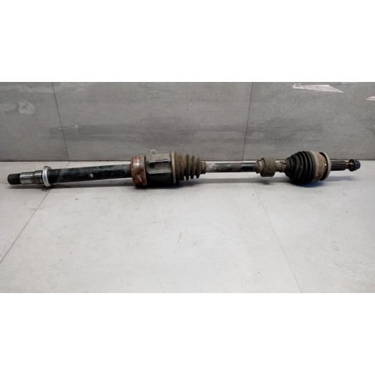 FRONT HALF-AXLES RIGHT  TOYOTA Avensis 2009> used