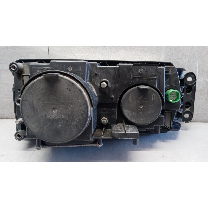 IVECO FARO ANT XENO SINISTRO IVECO Stralis 2013> usato