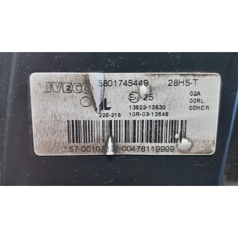 IVECO LEFT HEADLIGHT XENO LAMP  IVECO Stralis 2013> used