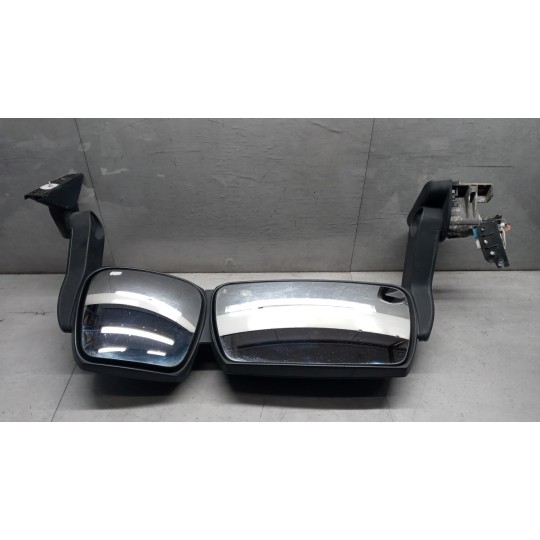 LEFT ELETRIC REAR-VIEW MIRROR  IVECO Stralis 2013> used