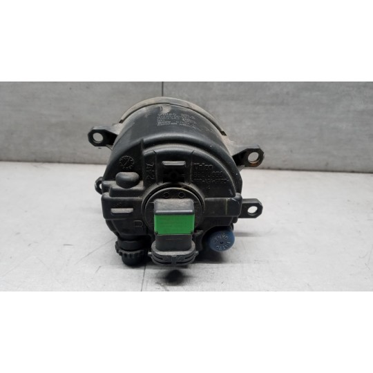 RIGHT FOG LIGHT LAMP TOYOTA Avensis 2009> used