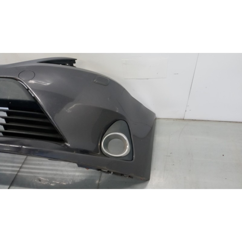 TOYOTA FRONT BUMPER TOYOTA Avensis 2009> used