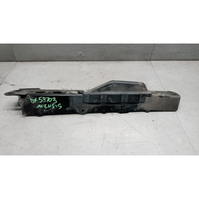 TOYOTA PUNTONE TOYOTA Avensis 2009> used