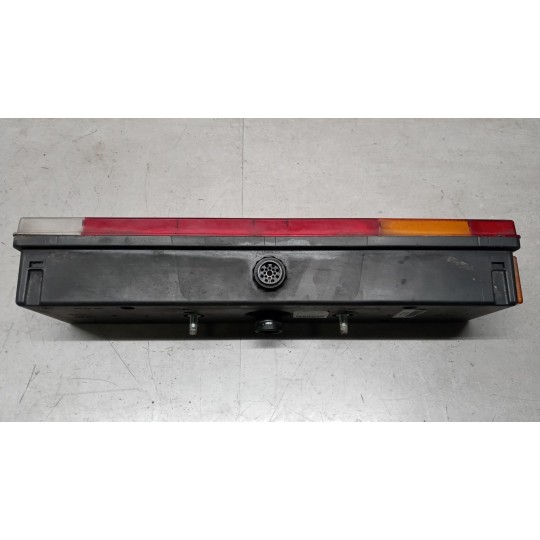 FARO POSTERIORE ESTERNO DESTRO IVECO Stralis 2013> usato