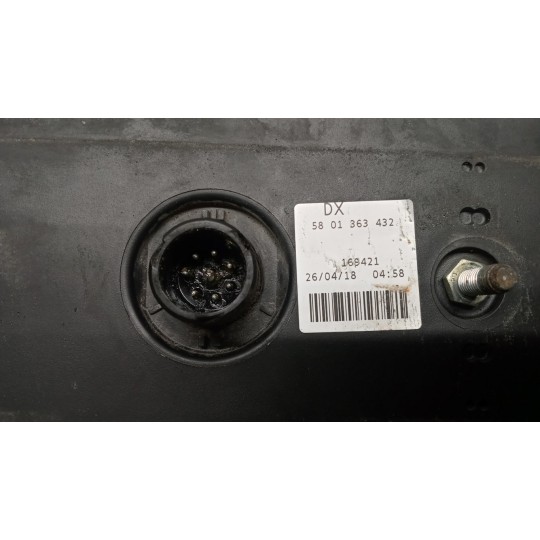 FARO POSTERIORE ESTERNO DESTRO IVECO Stralis 2013> usato