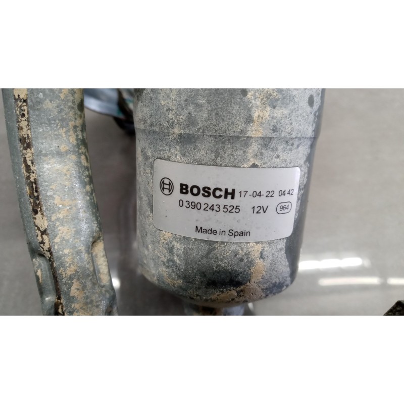 BMW windshield wiper motor BMW Serie X1 (F48) 2015>2019 used