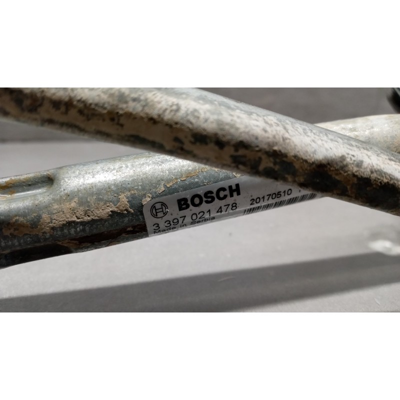 BMW windshield wiper motor BMW Serie X1 (F48) 2015>2019 used